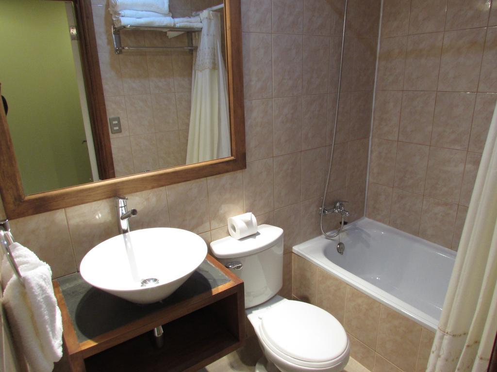 Hostal Buena Estancia プンタアレナス 部屋 写真