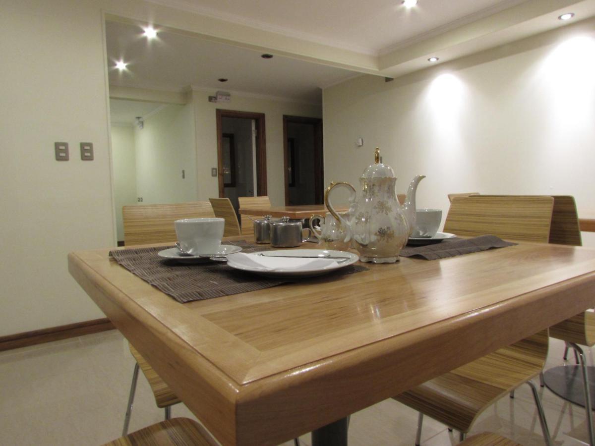 Hostal Buena Estancia プンタアレナス エクステリア 写真